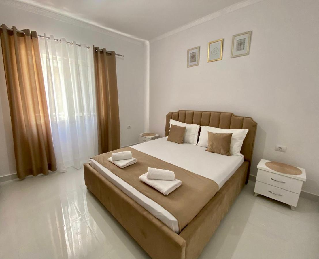 Ona Apartament Sarandë Exterior foto